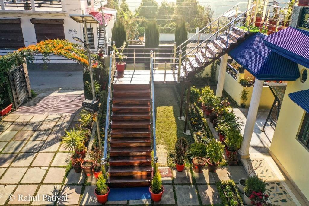 Hotel The Walnut Creek Bhīm Tāl Exteriér fotografie
